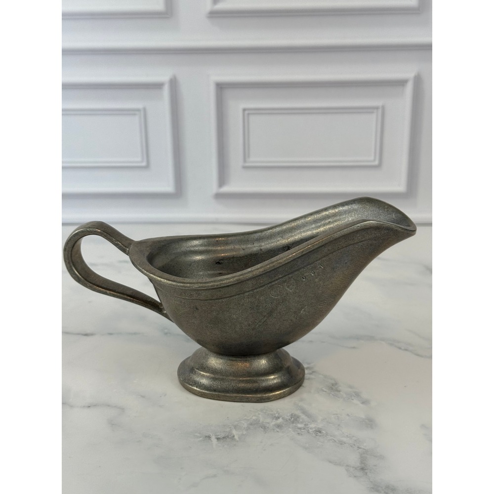 VTG Wilton Armetale RWP Pewter Tone Gravy Sauce Boat 3 1/2" X 7"